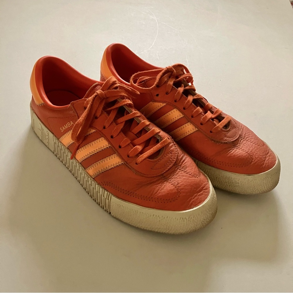Adidas Women’s SambaRose Orange Sneakers. 8.5